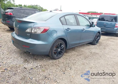 2010 Mazda Mazda3 S Grand Touring из США, поврежденный, VIN JM1BL1S53A1267532